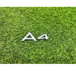 Эмблема Audi A4 B9 2.0L 2017 задн. (б/у)
