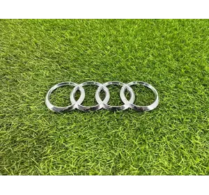 Значок Audi A4 B9 2.0L 2017 задн. (б/у)