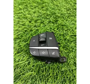 Кнопки руля Ford Escape MK4 1.5 2020 лев. (б/у)