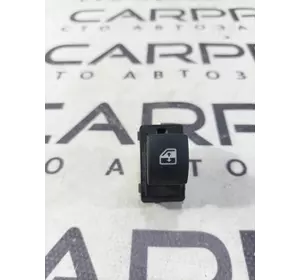 Кнопка стеклоподъемника Jeep Compass 2.4 2018 (б/у)